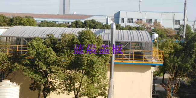 不（bú）鏽鋼蓋板